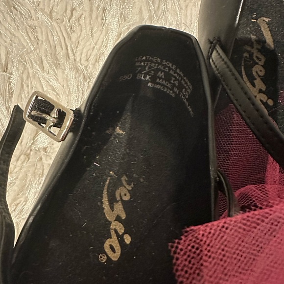 Black character shoes - Picture 3 of 5